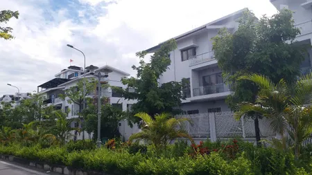 Bán biệt thự đơn lập Xuân Phương, 200m2, 4 tầng, sổ đỏ chính chủ, vị trí đẹp