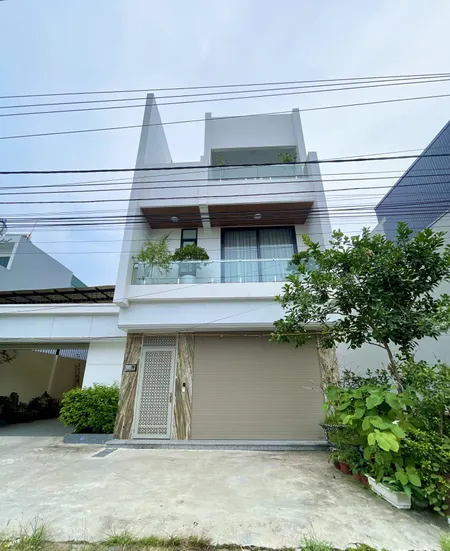 Nhà đẹp cần bán