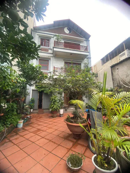 Bán nhà đẹp phân lô phố Nhật Tảo, quận Bắc Từ Liêm 3 tầng, mặt tiền 8.2m, diện tích 185m2