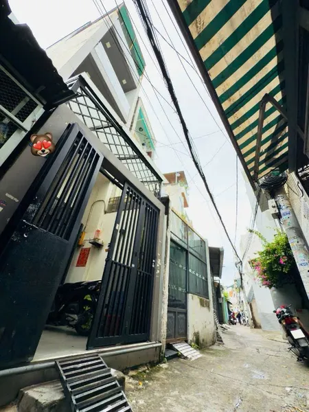 Giảm giá Bán gấp nhà H3G Dương Bá Trạc, P1 Q8. DT 36m2. Giá chỉ 4,98 tỷ