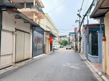 MẶT TIỀN 4M VUÔNG VẮN CHỈ 2.X TỶ - VÀI BƯỚC CHÂN LÀ TRƯỜNG HỌC