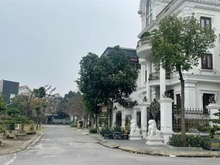 Bán đất khu tđc yên thường gia lâm, 40m2 mt 4m, 4.x tỷ, oto tránh,vỉa hè rộng,sổ đầy đủ, 0965 901 ***