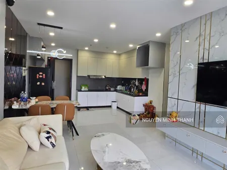 Chính chủ bán 3pn 2wc 100m2 tầng cao view sài gòn full nội thất chung cư cskyview chánh nghĩa
