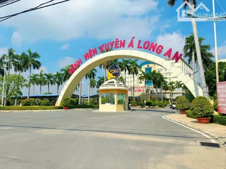 Sang nền đất thổ cư 162m2 cách cổng BV Xuyên Á và THPT Hậu Nghĩa 500m
