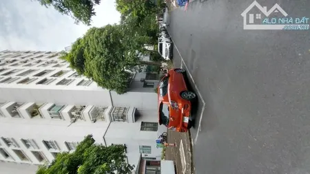 Hiếm !! Bán căn hộ tòa A2 - 54 Hạ Đình, Lô góc thoáng mát - 105m² × 3 ngủ - Nhỉnh 6 tỷ.