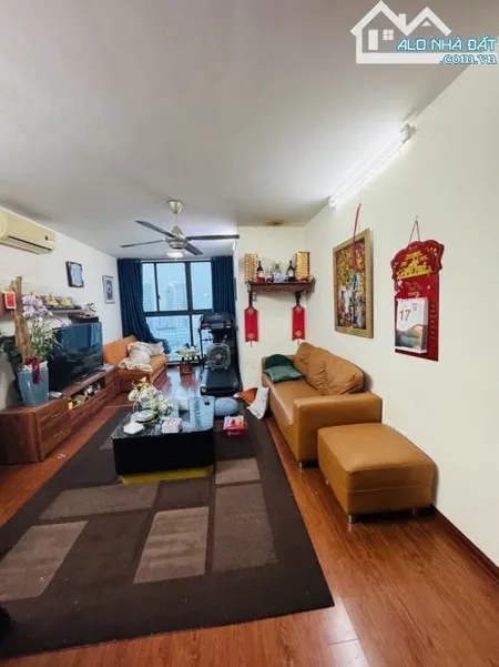 💥HIẾM - BÁN TẬP THỂ TẦNG 3, HÀNG XÓM VĨNH PHÚC, TỔ ẤM YÊN BÌNH, 3 PN, 2 WC, 5.5 TỶ💥