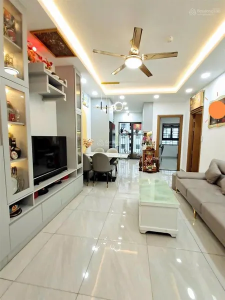 Bán căn hộ stown tham lương, 65m2, 2pn 2wc, full nội thất, mới ở 9 tháng, giá 3tỷ3