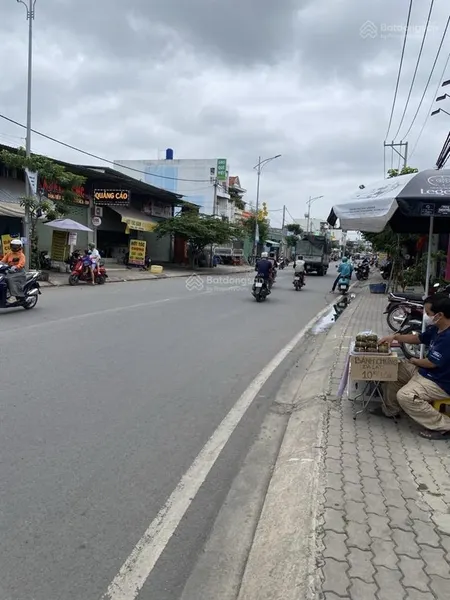 Bán nhà mặt tiền đường thạnh lộc 19, phường thạnh lộc quận 12