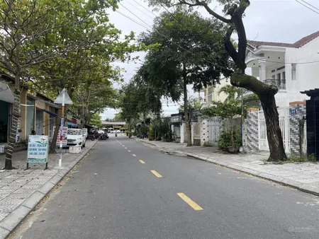 Mặt tiền nguyễn tuân, đường trung tâm hội an, cách phố cổ chỉ 1km. quá đẹp để xây villa, homestay