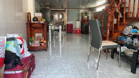 Căn Hộ Quân 11-SHR - 60m2 giá cỉ nhỉnh 2 tỷ. (Tin Hết Hạn)