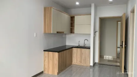 BÁN CĂN 2PN 54m2 Giá 2.16 Tỷ. Đang cho thuê, Có nội thất. View Hồ Bơi (Tin Hết Hạn)