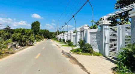 Bán lô thổ cư SHR mặt tiền nhựa sát KCN 5x50=250m2 gần ngay chợ, trường,483TR (Tin Hết Hạn)