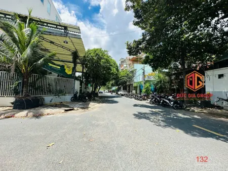 Bán lô biệt thự D2D, Phường Thống Nhất, 450m2 sổ hồng thổ cư, giá 32 tỷ ! (Tin Hết Hạn)