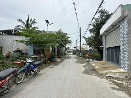bán lô đất mặt tiền nhựa ngay ngã tư Đồng Gò vị trí kinh doanh, giá 1 tỷ 550 (Tin Hết Hạn)