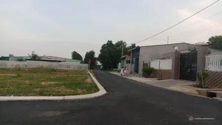 Cần bán lô đất 232m2 (100m2 thổ cư) thành phố Phú Mỹ giá 1.4 tỷ (Tin Hết Hạn)