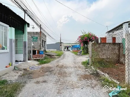 đất ngộp nặng, mua 2 tỷ bán 1 tỷ 650 chốt nhanh mới kịp ạ. Cách TL9 chỉ 200m (Tin Hết Hạn)