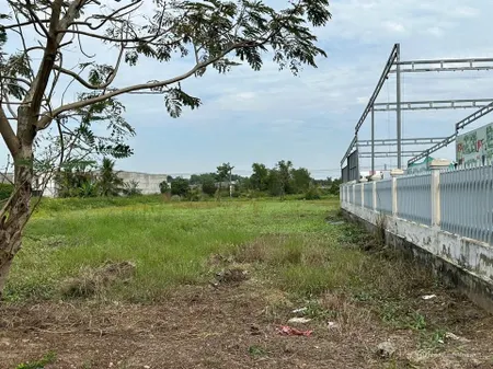 Chủ cắt lỗ 30% gửi bán 125m2 full thổ cư cách tỉnh lộ 824 50m, giá 1 tỷ 250 tl (Tin Hết Hạn)