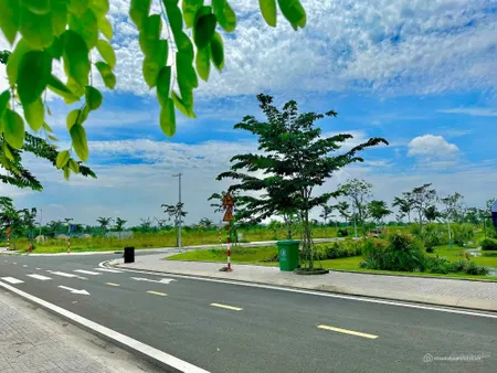 Đất nền giáp ranh Bình Chánh diện tích 90m2 đường 20m ngay trục chính (Tin Hết Hạn)