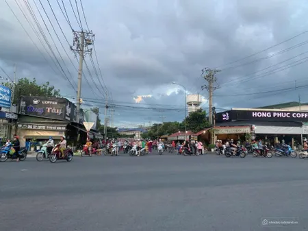 bán gấp đất mặt tiền đường HL14 nhựa 12m thông liên xã ngang 10m giá 32triệu (Tin Hết Hạn)