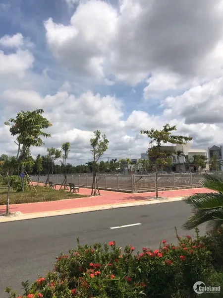 BÁN LÔ ĐẤT 150 M2 ĐƯỜNG NGUYỄN VĂN TUÔI TT BẾN LỨC GIÁ 1 TỶ 850 TRIỆU (Tin Hết Hạn)