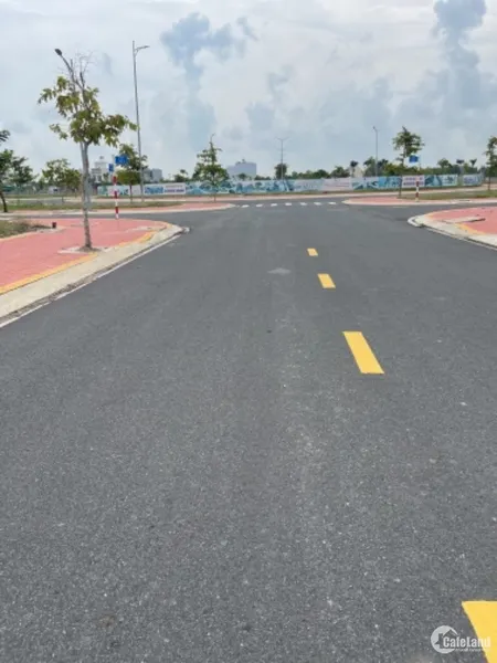 BÁN LÔ ĐẤT 100 M2 ĐƯỜNG QUỐC LỘ N2 T.T THỦ THỪA , SHR, GIÁ 1 TỶ 200 triệu (Tin Hết Hạn)