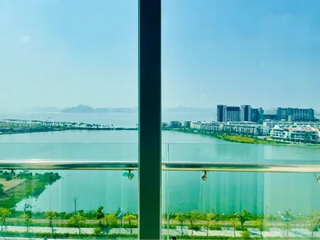 Chính chủ cần bán căn hộ 2Pn 76m2 View Biển trung tâm du lịch Bãi Cháy, Hạ Long. (Tin Hết Hạn)