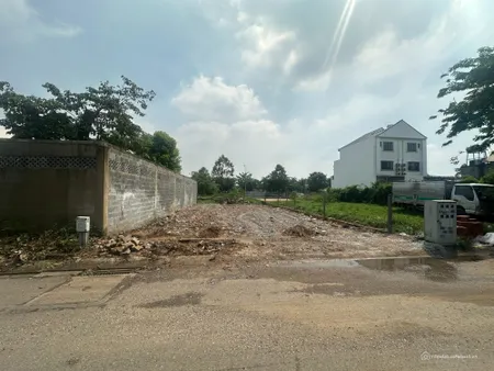 BÁN GẤP 270M ĐỐI DIỆN SÔNG - ĐƯỜNG NHỰA 16M, GIA 3TY850 SAU LƯNG CHỢ NÔNG SẢN (Tin Hết Hạn)