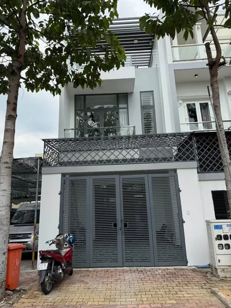 Bán nhà KDC HIỆP THÀNH 3: 100m² ngang 5m giá 6.7 tỷ Phường Phú Lợi: 0815422197