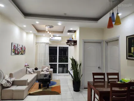Chính chủ cần bán căn hộ 60m2, 2 ngủ pcc1 complex, đủ nội thất, giá hợp lý vào ở ngay