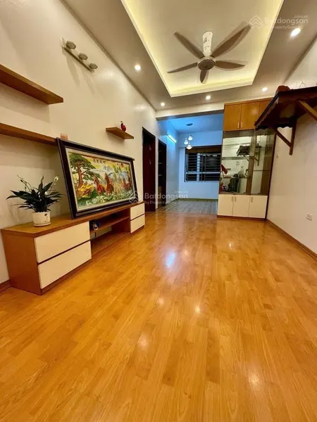 Cần bán gấp căn chung cư phố cổ nhuế nhà đẹp đầy đủ công năng gần phố tiện ích khu vip