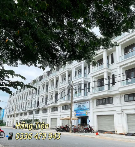 NHÀ PHỐ NGAY TRUNG TÂM TP.HCM GIÁ CHỈ TỪ 8TY