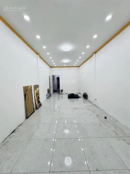 Nhà bán mt đường lê hồng phong, q10, 5 tầng, (4,2x18,5), dt 74m2, gía 33,5 tỷ