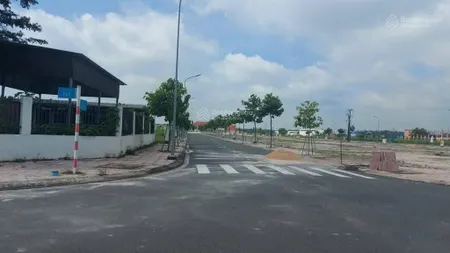 Chính chủ cần bán gấp lô đất 2 mặt tiền dự án đức phát 3, liền kề kcn, dt 75m2 giá chỉ nhỉnh 700tr