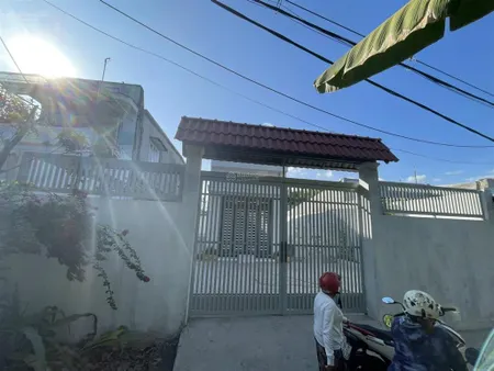 Bán đất mt đường phạm hùng, xã phước lộc, huyện nhà bè, dt 14.2x21,8m sổ đỏ giá 90tr/m2