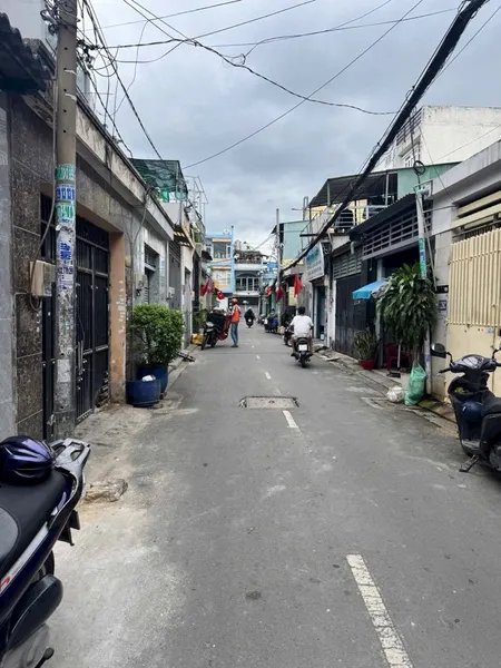 Bán nhà 2 tầng mặt tiền Miếu gò xoài BHHA Bình Tân