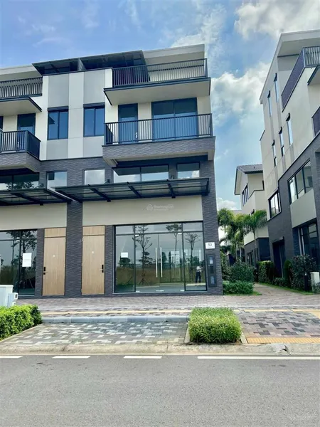 Bán nhà phố thương mại waterpoint 90m2 trục 16m, 4 tầng, 5.5 tỷ, 0934 051 ***