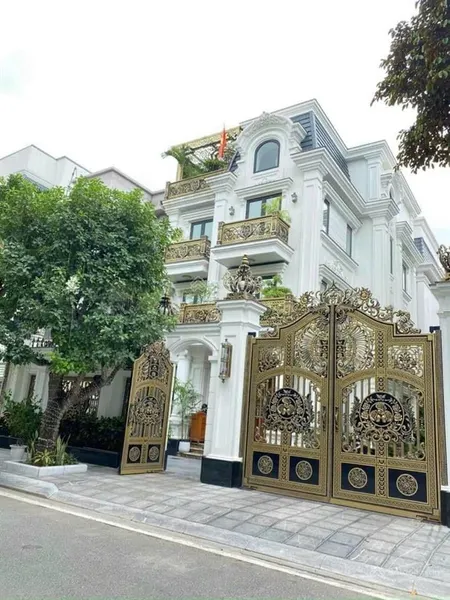 Cực kỳ hiếm biệt thự bán đảo linh đàm vị trí cực đẹp, ở sướng, kinh doanh tuyệt vời