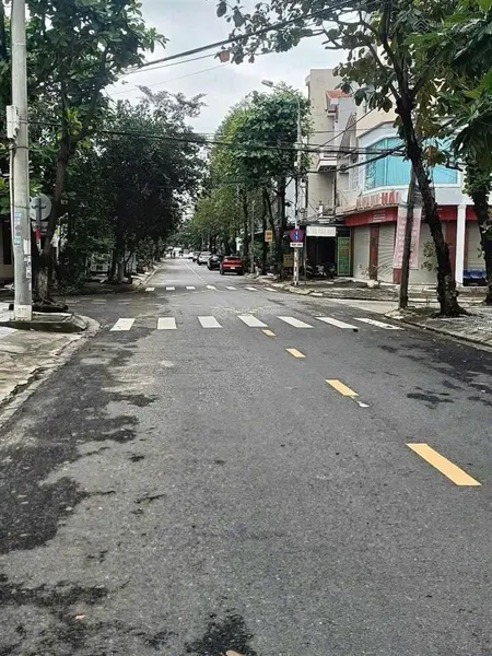 Cần bán nhà cấp 4 mặt tiền đường lương văn can ,khuê trung, cẩm lệ,