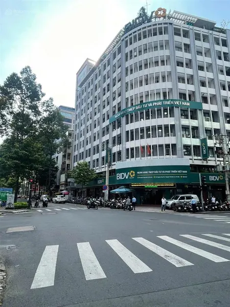 Mặt tiền trung tâm tài chính nguyễn công trứ & nam kỳ khởi nghĩa | hầm 8 tầng, hđt 180tr/th