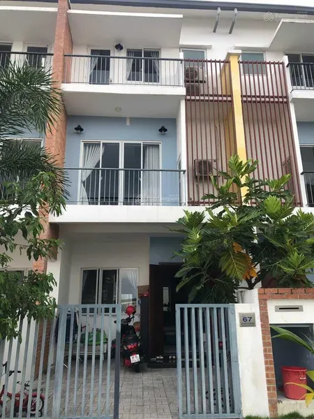 Bán gấp căn nhà sun casa 1 trệt 2 lầu 80m2, đất giá 2.650 tỷ, hoàn thiện 2,8 tỷ full nội thất