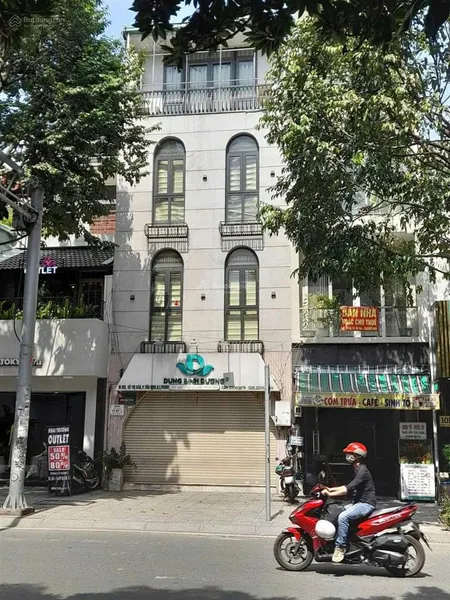 Siêu phẩm ngang hiếmmt võ thị sáu, quận 3, dt 6x12m, 5 tầng, hđt 120tr/tháng, 26 tỷ