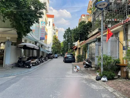 Bán nhà riêng trung hoà cầu giấy 82m2 5 tầng hai mặt ô tô tránh vỉa hè kdvp một bước ra phố
