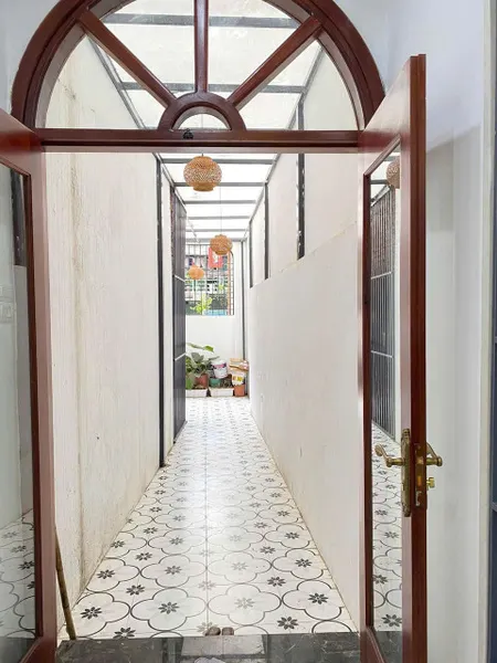 CHO THUÊ NHÀ NGUYÊN CĂN 5 TẦNG TẠI ĐỐNG ĐA - HÀ NỘI ( kế bên Văn Miếu Quốc Tử Giám (cách 400m).
