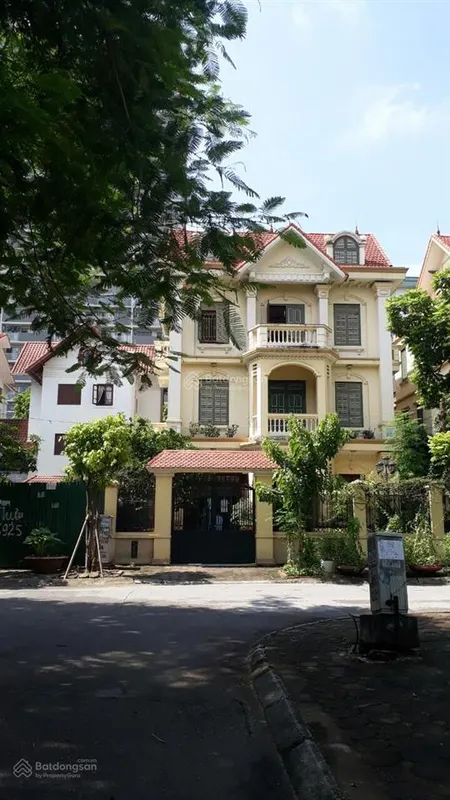 Chính chủ bán biệt thự mới khu bắc linh đàm lô góc 276m2, mặt tiền rộng 27m, 4 tầng, giá 52tỷ