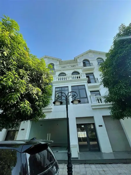 Chính chủ cần bán căn shophouse khu san hô đối diện chung cư 60m giá 14x tỷ vinhomes oceanpark gl