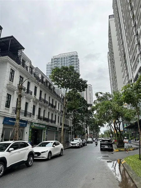 Mới ra hàng hiếm shophouse embassy 120m2 49.9 tỷ 0902 059 ***