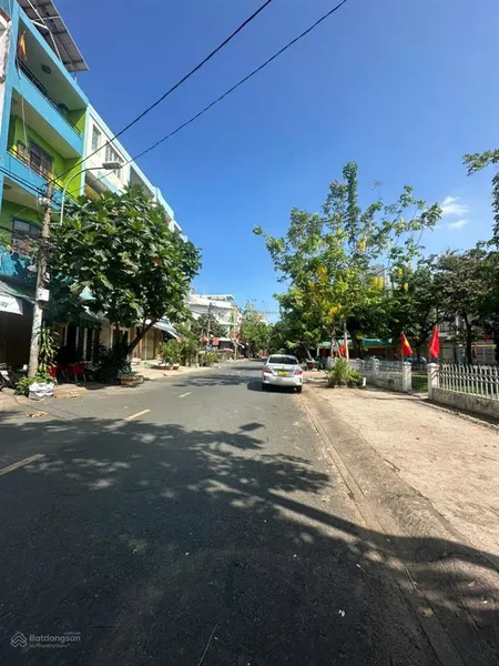 Bán nhà bà hom quận 6, vị trí đẹp, dt 4x15, 1 trệt 3 lầu, 5pn, shr, giá 7,4 tỷ 0931 502 ***