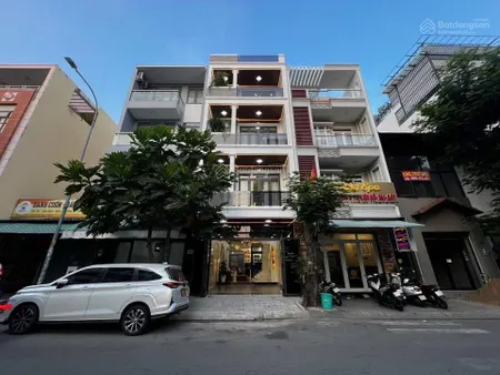 Nhà mặt phố 5x16m, có thang máy tiện vừa ở vừa mở cty văn phòng hay làm khách sạn đều được giá tốt