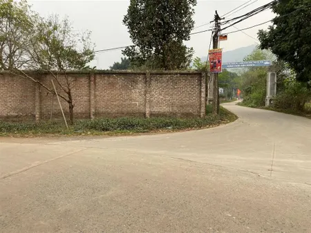 Chính chủ bán lô góc 2 mặt tiền cực đẹp 1.000m (250m thổ cư) suối yên, cư yên, lương sơn