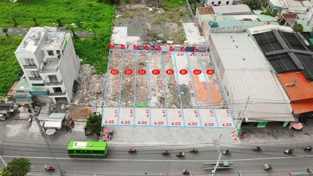 Bán đất q12 cặp đất mặt tiền hà huy giáp giá 8,99 tỷ 1 nền 123,8m2